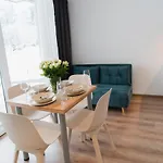 Swierkowy 5 Dolina Szczescia Invest שצ'קלארסקה פוראובה