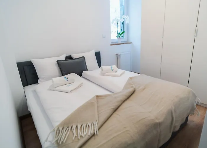 Swierkowy 5 Dolina Szczescia Invest *