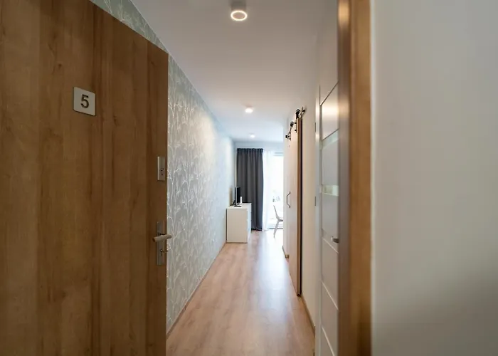 Swierkowy 5 Dolina Szczescia Invest *